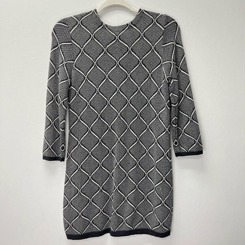 J.Mclaughlin Grey Patterned Front Zip Knit Sweate… - image 6